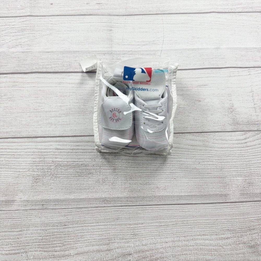 MLB Skidders Baby Shoes Boston Red Sox Soft Sole Sneakers NWT 6-12 Months 3-4